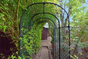 Photo 12- click for photo gallery